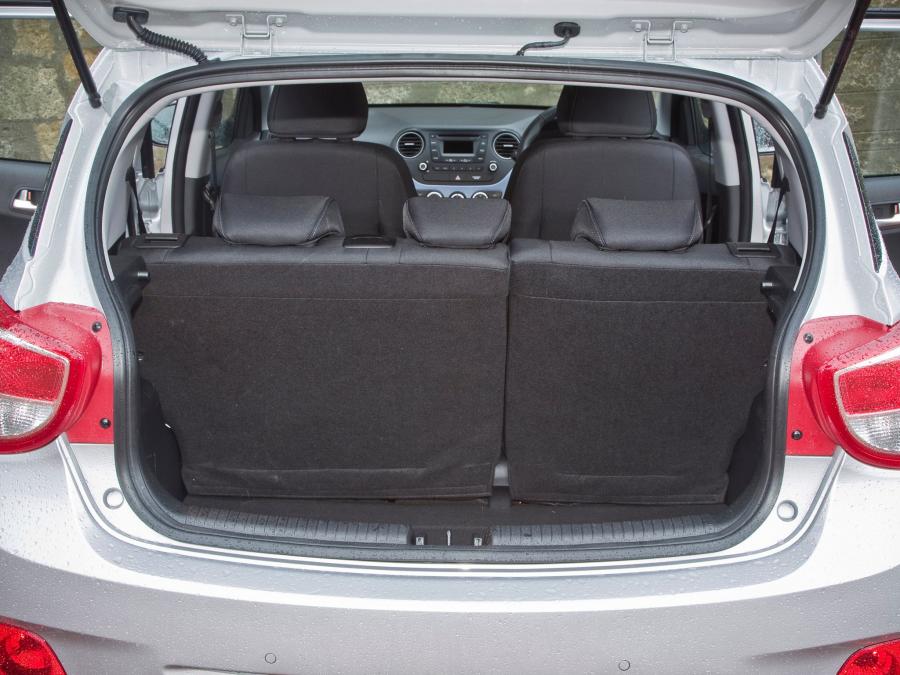  Hyundai i10 2013 года  (UK) (фото 11 из 12)